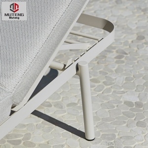 Moderno esterno reclinabile in metallo Casual sedia da spiaggia per Villa cortile giardino all'aperto piscina impermeabile crema solare - Product Image 4