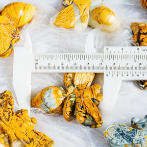 งานฝีมือคริสตัล หินแจสเปอร์มาลิกาโนธรรมชาติ รูปผึ้งขัดเงา แกะสลัก สำหรับสะสม ตกแต่งบ้านและเทศกาล - Product Image 3