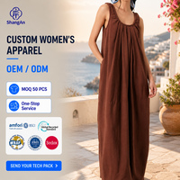 Robe longue plissée marron personnalisée OEM sans manches à col rond, style décontracté bohème pour la plage et les vacances d'été pour femme