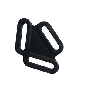 Correa de Pecho para Perros de Lujo, Ajustable, de Plástico POM, con Hebilla Triangular de 20MM/25MM en Forma de I, Ajuste de Tres Vías - Product Image 4