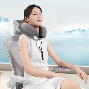 <span class=keywords><strong>Almohada</strong></span> de forma de memoria en forma de U <span class=keywords><strong>Almohada</strong></span> de cuello de avión almacenable portátil para viajes con sensación fresca para uso al aire libre - Product Image 4