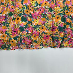 Venta al por mayor Fabricante Floral Patrón Vestido Crepé de punto con cuello en V Vestido de media manga - Product Image 3