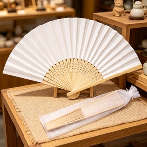 Abanico Plegable <span class=keywords><strong>de</strong></span> Bambú Blanco Hecho a Mano con Varillas <span class=keywords><strong>de</strong></span> Bambú Natural Huecas y Bolsa <span class=keywords><strong>de</strong></span> Organza - Portátil, Personalizable para <span class=keywords><strong>Pintar</strong></span>, Recuerdo <span class=keywords><strong>de</strong></span> Boda - Product Image 3