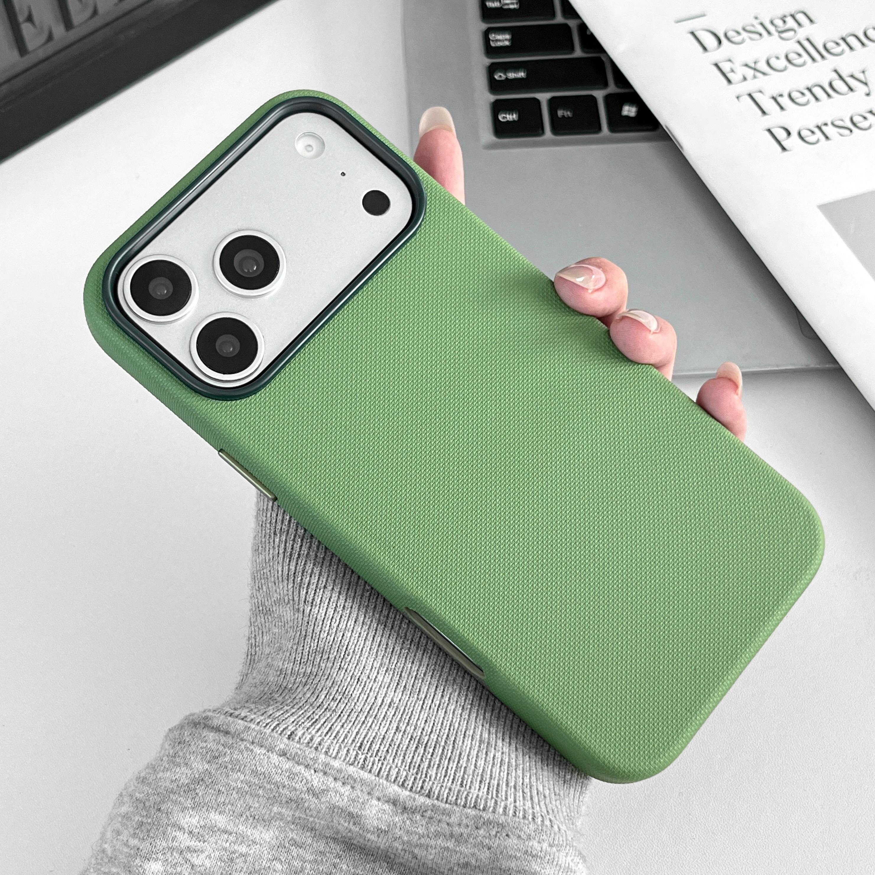 สีเขียว