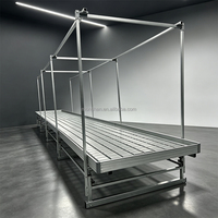 Table de culture hydroponique roulante multi-niveaux avec système d'irrigation par flux et reflux pour l'agriculture en serre