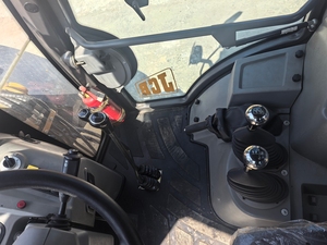 Chargeuse-pelleteuse 4CX d'occasion, 4x4, 4 roues motrices, moteur 109 CV, profondeur de fouille 6 m, godet 1,3 m³, engin de construction lourd à vendre - Product Image 3