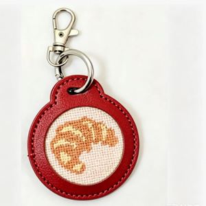 Étui porte-clés en cuir PU pour finitions de broderie, breloque de sac, sac de rangement auto-adhésif pour broderie, accessoires de point de croix - Product Image 3