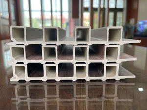 Muestra gratis de listones de fibra de madera en forma de extrusión 300mm de longitud Interior Wpc Louver Panel de pared - Product Image 5