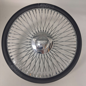 Volant de direction à 64 rayons avec logo personnalisé or/chrome, centre flottant, pour voitures classiques, roue à rayons. - Product Image 6