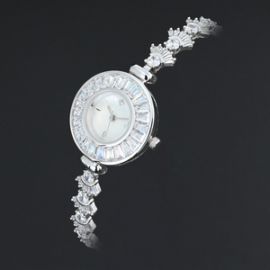 Elegant Women's Dress <b>Watch</b> Shiny Diamond-Encrusted Alloy <b>Case</b> MOP Dial Waterproof Fashion Ladies Quartz <b>Watch</b> - Product Image 2