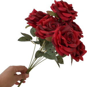 Ramo de rosas artificiales de estilo europeo con diamantes de 9 cabezas para bodas, decoración de Pascua y Acción de Gracias, rosas de seda de larga duración de 3 a 5 años - Product Image 5