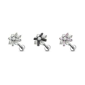Vente en gros de bijoux de piercing en acier chirurgical 316L avec CZ transparent en forme de pétale pour labret, conque, tragus, hélix et cartilage - Product Image 3