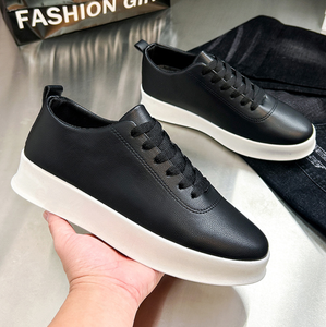 Nuove Scarpe da Corsa Morbide di Alta Qualità da Uomo in Maglia Design di Lusso con Ricamo Sneaker Sportive di <span class=keywords><strong>Marca</strong></span> a Basso Prezzo di Fabbrica 2025 - Product Image 2