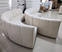 Ensembles de canapés modulaires blancs et beiges pour hôtels, événements et fêtes