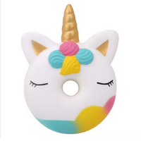 Jouets spongieux personnalisés Forme de beignets de licorne à croissance lente Balle anti-stress en mousse PU Cadeaux promotionnels