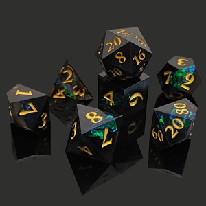 Juego de dados poliédricos D & D hechos a mano de resina de 7 piezas para juegos DND - Product Image 6