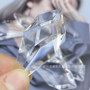 Pendentif épée en acrylique, forme diamant, attrape-soleil transparent, décoration de mariage, cadeau, fabriqué à Chaozhou - Product Image 2