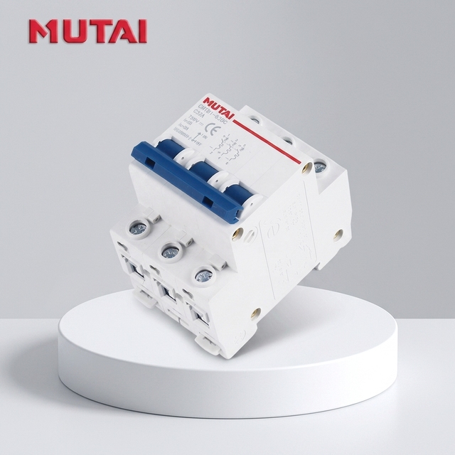 Factory Direct Sale 10a Solar Panel Dc Miniature Circuit Breaker for Mcb Distribution Box