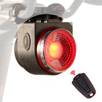 Luz Trasera Inteligente LED A8 para Bicicleta, Inalámbrica, con Destello Rojo Automático, Luces Traseras con Alarma Antirrobo, Luz Estroboscópica de Seguridad ABS para Ciclismo Nocturno