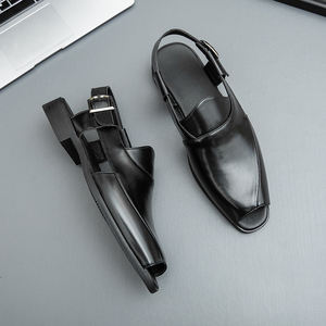 Sandalias de Hombre Talla Grande, Nuevas Sandalias de Verano Transpirables de Cuero, Sandalias Brillantes de Moda Británica, Zapatos de Playa - Product Image 3