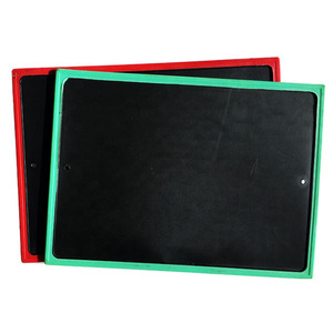 Petit tableau noir en plastique de VCW Offre Spéciale le conseil noir avec le cadre vert - Product Image 1