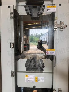 Máquina de Ensayo Universal Hidráulica de Seis Columnas con Doble Espacio ASTM 100-2000KN, Estructura de Alta Rigidez EN ISO - Product Image 2