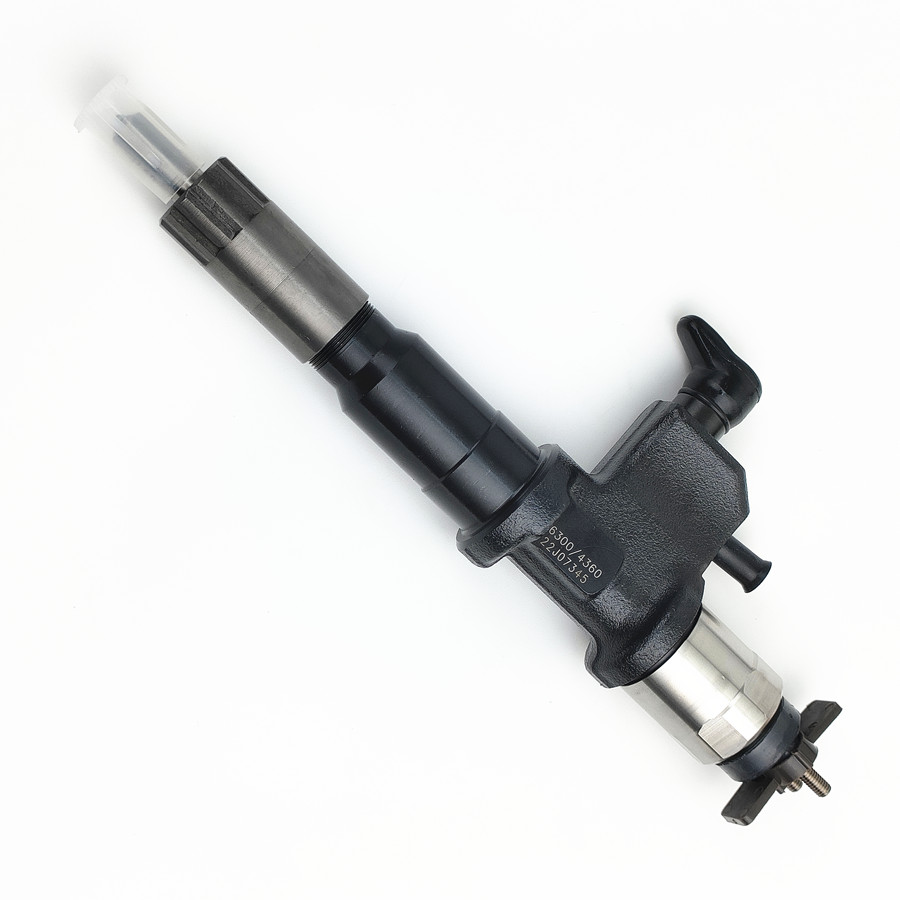 High Performance Diesel Injector 095000-6300 Common Rail Fuel Injetor 1-15300436-1 for ISUZU