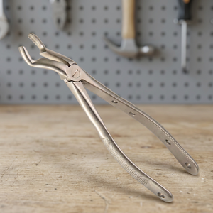 Bk Industries Forceps dentaire Fig. 67 pour molaires supérieures, argenté, poignée moletée, Classe I, instrument chirurgical manuel, certifié CE - Product Image 4