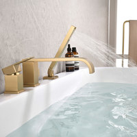 Robinet de baignoire romain à 3 trous en or brossé, à montage sur pont, avec bec cascade angulaire à face carrée courbée et douchette à main, ensemble de bain autoportant