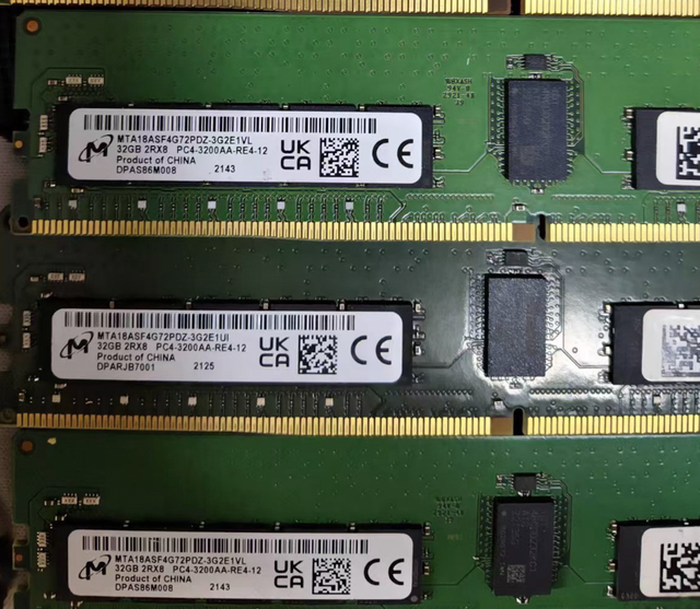 MTA18ASF4G72PDZ-3G2E1 32G 2RX8 DDR4 3200 Server Memory RDIMM