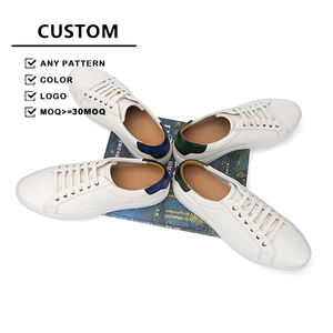 Scarpe Classiche Retrò da Uomo in Vera Pelle, Bianche, con Suola Piatta da 3 cm, Comode per Camminare - Product Image 2