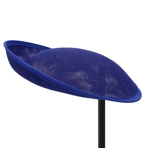 Base de chapeau en sinamay de style français pour <span class=keywords><strong>femme</strong></span>, 23 cm de bord, pour DIY, Kentucky <span class=keywords><strong>Derby</strong></span>, église, Ascot, mariage, fête, ou comme base de fascinator - Product Image 2