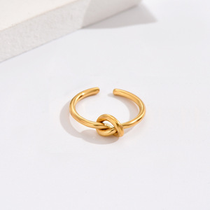 Bagues d'orteil ajustables en acier inoxydable plaqué or 18 carats haut de gamme, résistantes au ternissement, pour femmes et jeunes filles, bijoux de pied pour l'été et la plage - Product Image 2