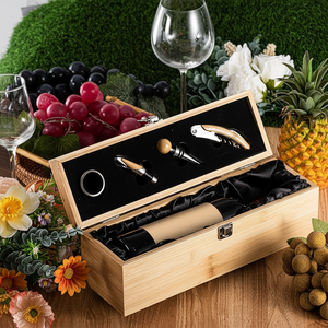 Cuerpo de Madera Natural, Elegante y Refinada Caja de Madera para Botellas de Vino, Caja de Regalo de Madera para Vino Personalizada - Product Image 3