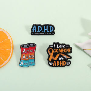 ADHS AUTISMUS ANGST Brosche Emaille-Anstecknadeln Ich Liebe jemanden mit ADHS Psychische Gesundheit Bewusstseins-Broschen Anstecknadel Schmuck Geschenk - Product Image 2