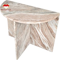Table d'appoint demi-lune en marbre beige rose, forme semi-circulaire, veinage naturel unique, décoration minimaliste contemporaine