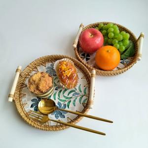 Bandeja de ratán vietnamita hecha a mano con conchas de colores, bandeja portátil tejida con asas para aperitivos, frutas, pan y té - Product Image 4