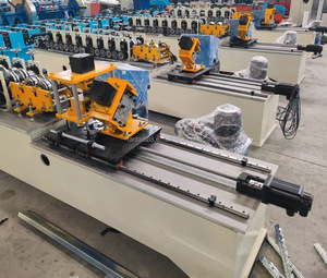 Unistrut <span class=keywords><strong>C</strong></span> Kanaal Rolvormmachine Met Tandwiel Plc Motor Kerncomponenten <span class=keywords><strong>C</strong></span> Stud Rolvormmachine - Product Image 3