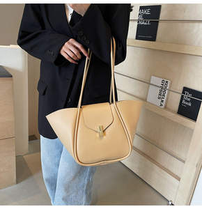 Sac à main de luxe tendance pour femme, spacieux, avec fermeture éclair, sac bandoulière pour femme, sac fourre-tout - Product Image 4