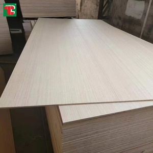 Plaques de contreplaqué commercial pour cuisine, en peuplier, avec placage central, fines <span class=keywords><strong>80</strong></span> <span class=keywords><strong>cm</strong></span>, 3x6 Timber 6x4, 3 mm, 20 mm, 18 mm, finition Pray, pour sublimation, prix - Product Image 1