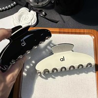 Pinces à cheveux en acrylique noir et blanc avec logo personnalisé, pinces requin classiques de couleur unie, grandes pinces à cheveux pour femmes aux cheveux épais