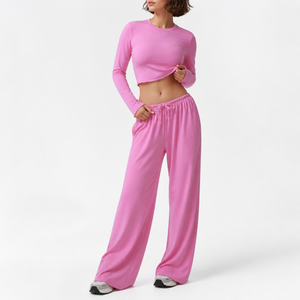 Ensemble assorti femme tendance 2026 : haut court uni à manches longues et pantalon ample à cordon de serrage - Product Image 4
