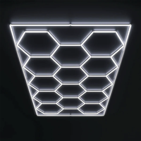 Luces LED de Techo Hexagonales Tipo Panal Personalizables con Clasificación IP67, Cubierta de Aluminio+PC, Control de Brillo para Uso en Talleres y Oficinas