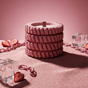 Luxury Industrial Tire Shaped Scented Soy Wax <b>Candle</b> With Wood <b>Wick</b> For Modern Home Decor Wholesale Private Label Premium Set - Product Image 1