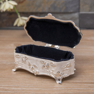 Caja de anillo de pendientes de joyería Vintage de lujo con luz creativa nórdica caja de embalaje de almacenamiento de joyería de Metal Chapado en plata - Product Image 2