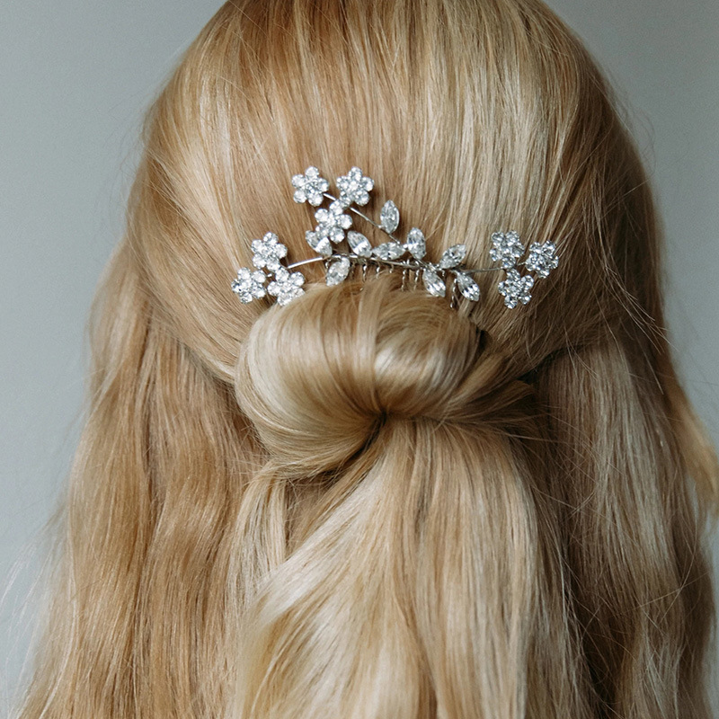 Женский гребень для волос, свадебный аксессуар для волос с кристаллами и цветами из циркония, 2022