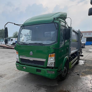 Camión de Recolección y Transferencia de Basura Sinotruk HOWO de <span class=keywords><strong>Segunda</strong></span> <span class=keywords><strong>Mano</strong></span> con Brazo Oscilante y Elevador de <span class=keywords><strong>Gancho</strong></span>, de 4 a 15 Metros Cúbicos, en Venta - Product Image 4