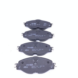 Pour Audi A3 TT Quattro & VW E-Golf GTI Jeu <span class=keywords><strong>de</strong></span> plaquettes <span class=keywords><strong>de</strong></span> <span class=keywords><strong>frein</strong></span> avant 8V0 698 151 D Compatible avec les modèles VW 5Q0615115K - Product Image 1