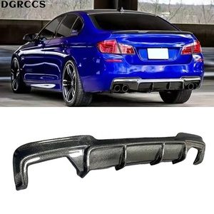 Difusor Trasero de Fibra de Carbono Estilo V para BMW Serie 5 F18 2009-2016 - Product Image 1