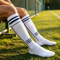 Chaussettes de football athlétiques personnalisées avec logo, antidérapantes, respirantes, rembourrées, fines, tricotées pour hommes, femmes, enfants, sports d'équipe, vente en gros